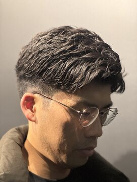 ビジネスパーマスタイル