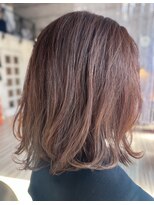 ファンタシー(FANTACY)&nbsp;明るい白髪染めピンクベージュ　外国人風くせ毛ウエーブ