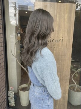 ニコリヘアワークス(nicori hair works) ロング×グレージュ×ウェーブ1