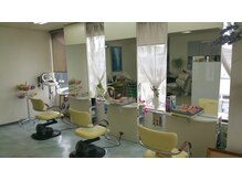 ダイヤモンド美容室の雰囲気（2Fだから落ち着いて過ごせる雰囲気です。）