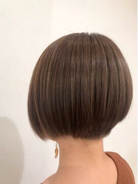 ネオリーブアオバ 高田馬場店(Neolive aoba) 【高田馬場/aoba】大人かわいいショートボブ×アッシュベージュ