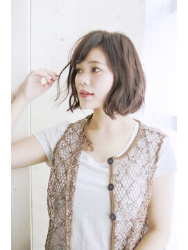 シュシュット(chouchoute) 小顔グラデーションカラーバターブランジュ美髪ダブルバング/020