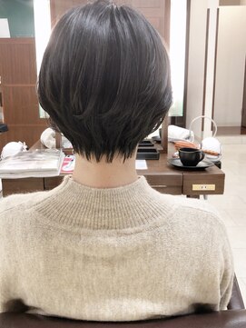 キアラ(Kchiara) クセを収まり良くするコンパクトショートkchiara福岡川野直人