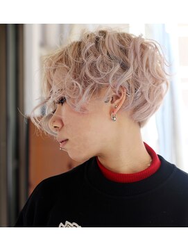 コンパス(COMPASS) ミルクティーベージュ