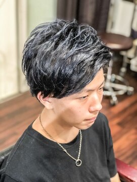 クレドガーデン 吉祥寺店(CRED GARDEN) アップバング７３サイドパート束感グレージュショート＃吉祥寺