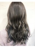 グレージュインナーサファイア