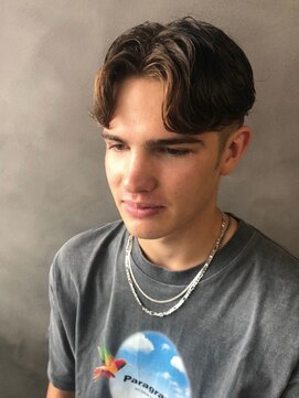 ザ マイル(The mile) センターパートナチュラル韓国風コンマヘア