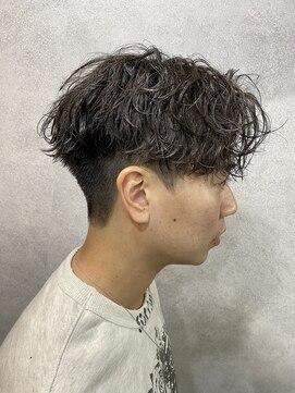 エイル 北堀江(Eir) 【前下がり波巻きパーマ】