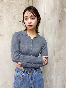 サーリー(SURLY) レイヤーカットイルミナカラー韓国風ミディおくれ毛カット