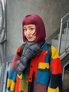 ビビト(bibito) bibito 赤髪 レッド ブリーチ ボブ ステップカット
