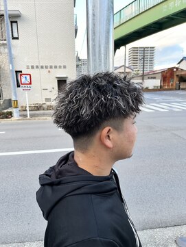 リベルテ(LIBERTE′) ツイスパ　ホワイトメッシュ