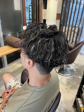 ルート ROOT ヘアサロン メンズパーマ