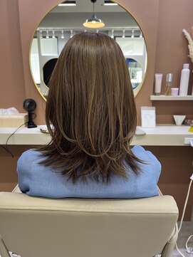 アオ 花咲町(a-o) シルバーベージュ♪