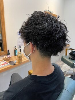フィール(Feel)の写真/≪JR円町駅徒歩3分≫オシャレなメンズから支持多数！個性を活かしたパーマスタイルが人気◎
