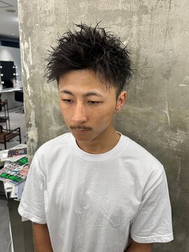 メンズサロン キング 梅田店(Men’s salon K!ng) 波巻きツイストスパイラルパーマ/フェザーパーマ/眉毛/メンズ