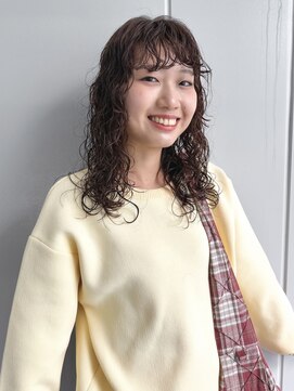 ジュリエッタ(giulietta) ウエーブヘア レイヤーパーマ