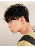 無造作マッシュウルフ波巻きツイストスパイラルパーマ黒髪