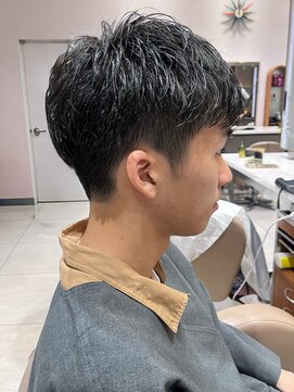 ピークアブー アヴェダ ギンザシックス(PEEK-A-BOO AVEDA GINZASIX) 【刈り上げショート】シャドウパーマ ビジネスマンヘア ◆