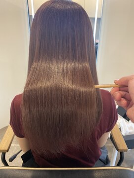 アールサロン アオヤマ(Rr SALON AOYAMA) プラチナミネコラストレート