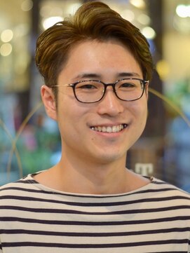 ティーラック(T:Luck) スリークショートで決まる！七三分アップバング[下北沢]