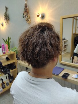 サク(saku) ツイストスパイラルパーマ