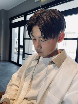 イリヘアー(ili hair) ナチュラルセンターパート