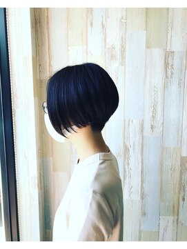 美容室 ハレ(hale) 前下がりショート♪