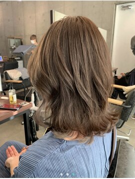 リバティーエー 西大島店(LIBERTY-A) くびれ外ハネレイヤー