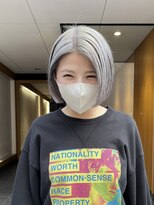 シィーム(cime) ホワイトシルバー シルバーカラー ブリーチカラー