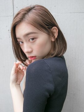 ルティア(Lutia) 艶カラー ブリーチなしベージュカラー