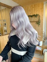 ベル 亀戸 錦糸町(Belle) ホワイトバイオレッド［亀戸/錦糸町/ブリーチ］