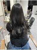 オリーブグレージュ