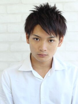 アン 登戸(un) 【un登戸　湯ノ口】ツーブロスパイキーショート/ブルーブラック