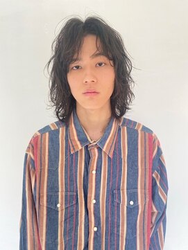 コンティニュー オモテサンドウ(CONTINUE OMOTESANDO) お手入れ簡単!ゆるふわナチュラルセンターパートメンズカット