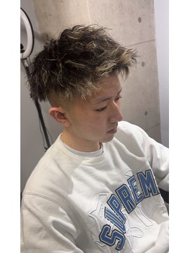 エルエーゴールドクラブ(LA GOLDCLUB) ジェットモヒカン メッシュハイライト ツイストパーマメンズ短髪