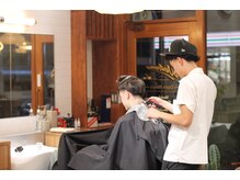 イナセパーラー ハナレ(INASE PARLOR HANARE)の雰囲気（メンズに特化したサロン<理容室>[メンズカット/阿佐ヶ谷]）