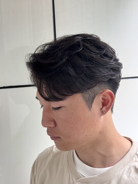 メンズ ラピス(Men's Lapis) パーマ　毛流れパーマ　ワンカールパーマ