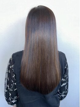 ベルサロンドゥコワフュール(Belle salon de coiffure)の写真/髪質改善のカラー剤、92％天然由来≪ヴィラロドラ≫で髪も頭皮も労わりながら圧倒的に美しい髪へ導きます！