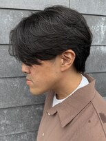 ヒュイル バイ ニアウ(Hwyl by Niau) メンズマッシュセンターパートスパイラルパーマニュアンスパーマ