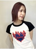 切りっぱなし　外はね　レッドカラー　ボブ　ブリーチ