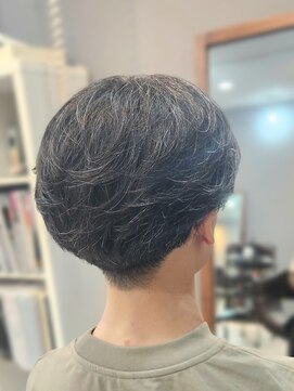 サンジュウナナドシー 大宮東口店(37.0℃) センターパート