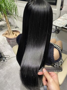ツヤ髪ブルーブラック　髪質改善　心斎橋
