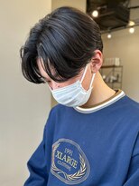 エルマーク 梅田(L-MARK)&nbsp;ニュアンスパーマ/センターパート/マッシュ/カルマパーマ/メンズ