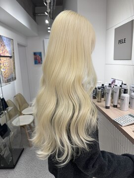 PELE原宿/ブリーチなしダブルカラー/ハイトーン/ケアブリーチ【3月上旬OPEN(予定)】 着物ヘア/ダークアッシュ/ミディアムレイヤーカット/原宿