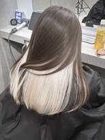いろあそび 八王子&nbsp;【インナーカラー】ブリーチなし赤み消しカラー×ホワイトカラー