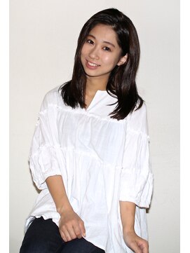 ケイトブラウン(KATE BROWNE) 【爽やかで知的になれる】こなれセミディ×暗めカーキアッシュ