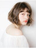 アッシュグレージュで透明感☆リリアン青山