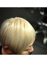 ゾーマ(ZOUMA)&nbsp;ホワイトブリーチ♪