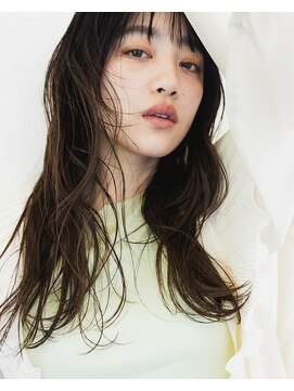 マルコ(marc..) ナチュラルロング