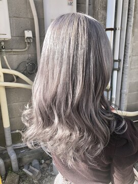 ライブトレア(LIVE TOREA) ペールシルバー